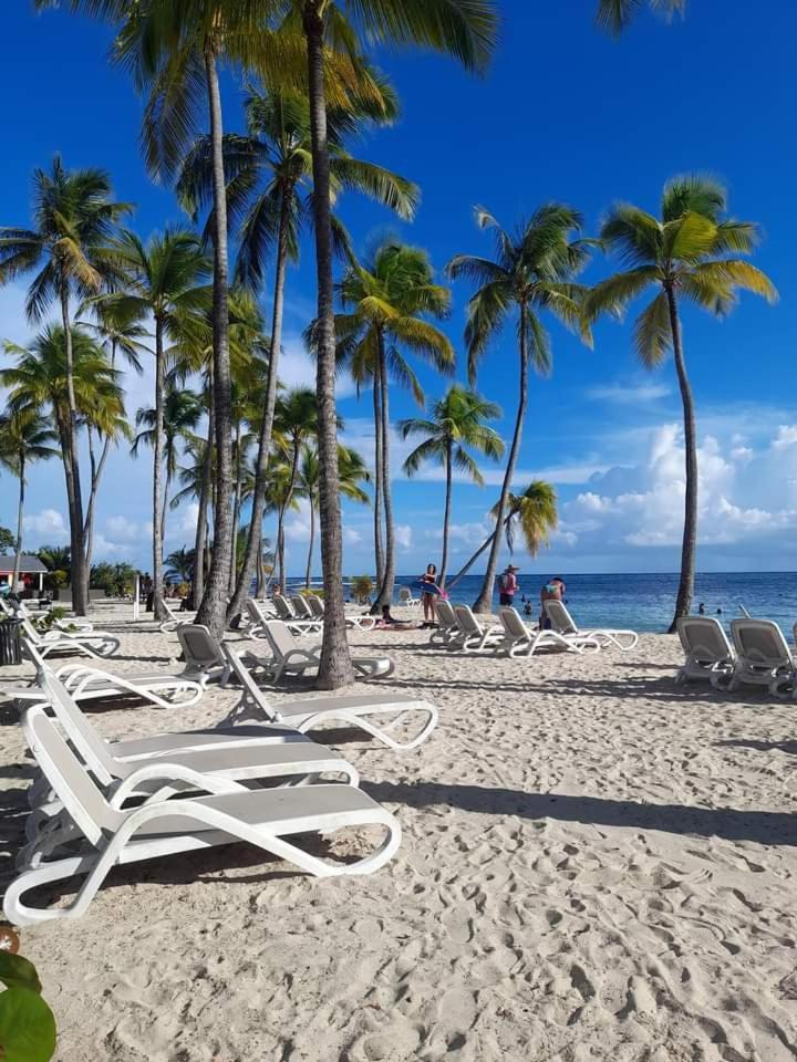 Les Cases Durivage Vfc Sainte-Anne  Bagian luar foto